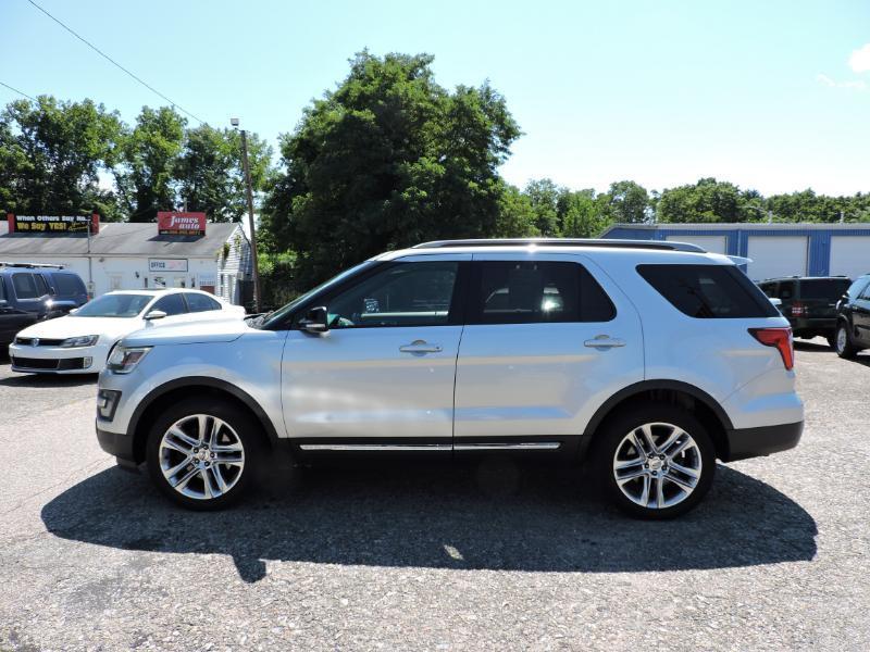 Ford Explorer XLT 4WD 2017
