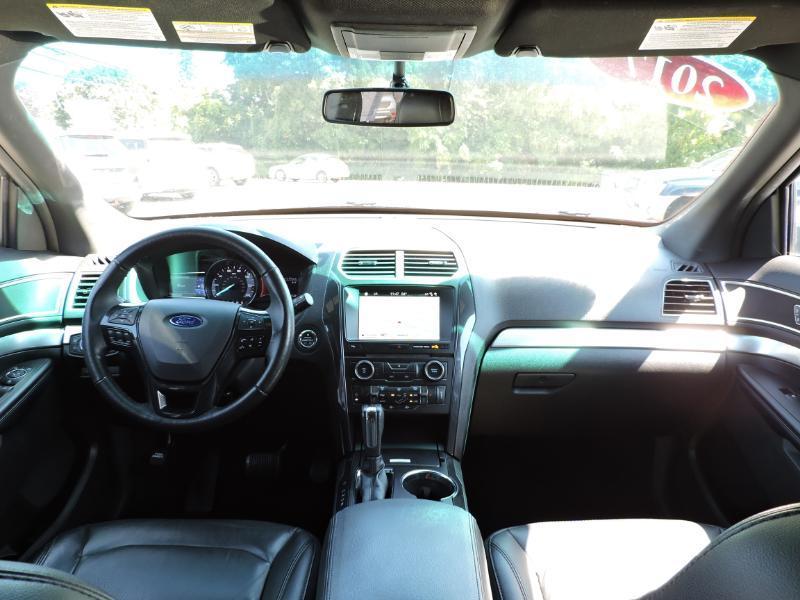 Ford Explorer XLT 4WD 2017