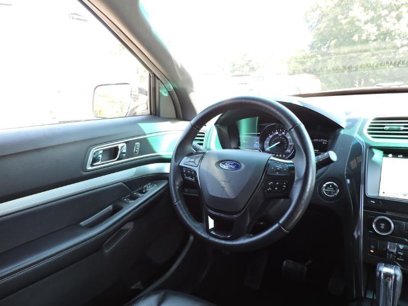 Ford Explorer XLT 4WD 2017