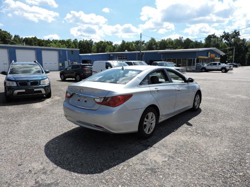 Hyundai Sonata GLS Auto 2011