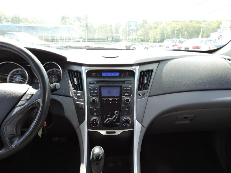 Hyundai Sonata GLS Auto 2011