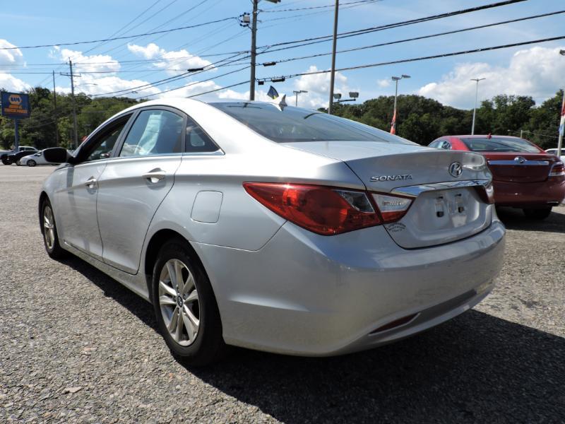 Hyundai Sonata GLS Auto 2011