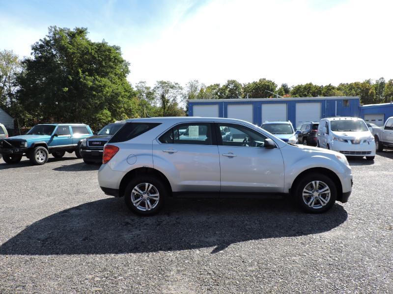 Chevrolet Equinox LS AWD 2012