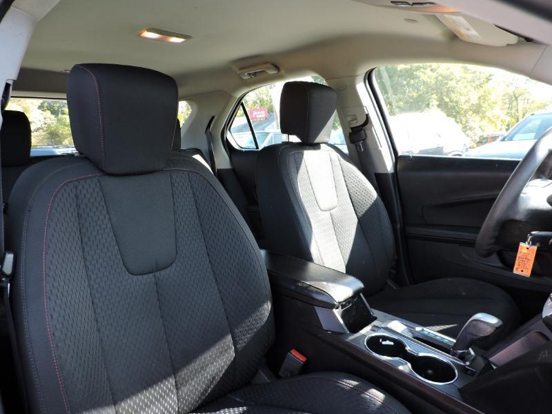 Chevrolet Equinox LS AWD 2012
