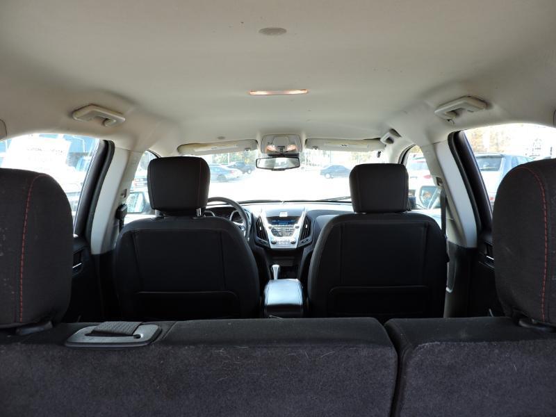 Chevrolet Equinox LS AWD 2012