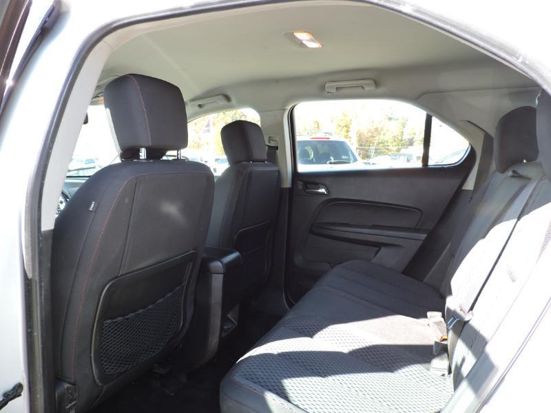 Chevrolet Equinox LS AWD 2012