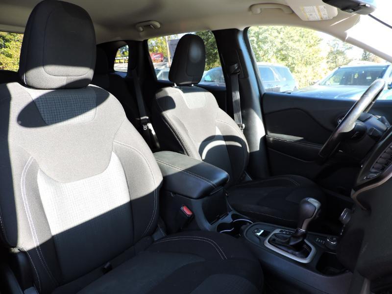 Jeep Cherokee Latitude 4WD 2016