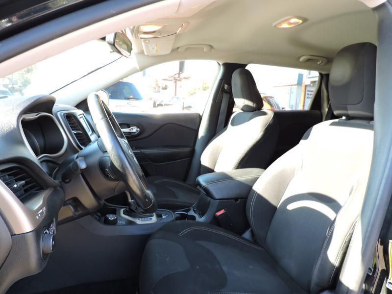 Jeep Cherokee Latitude 4WD 2016