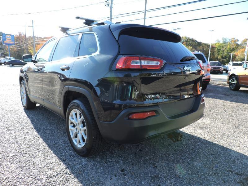 Jeep Cherokee Latitude 4WD 2016