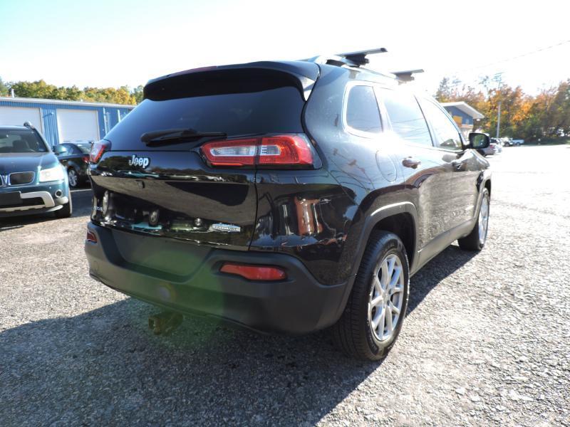 Jeep Cherokee Latitude 4WD 2016