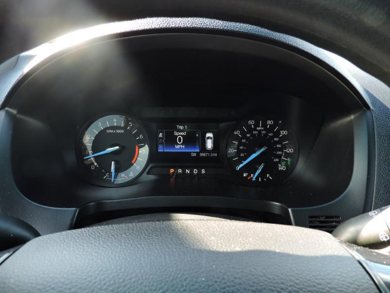Ford Explorer Base FWD 2016