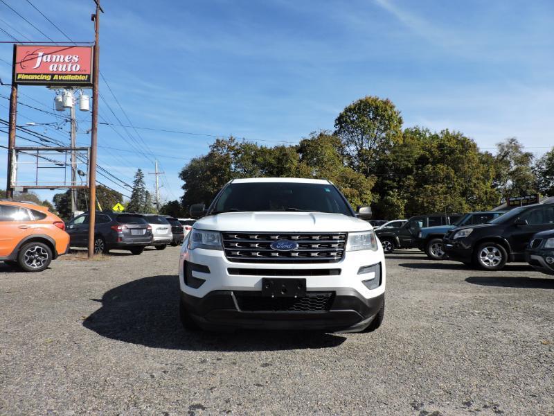 Ford Explorer Base FWD 2016