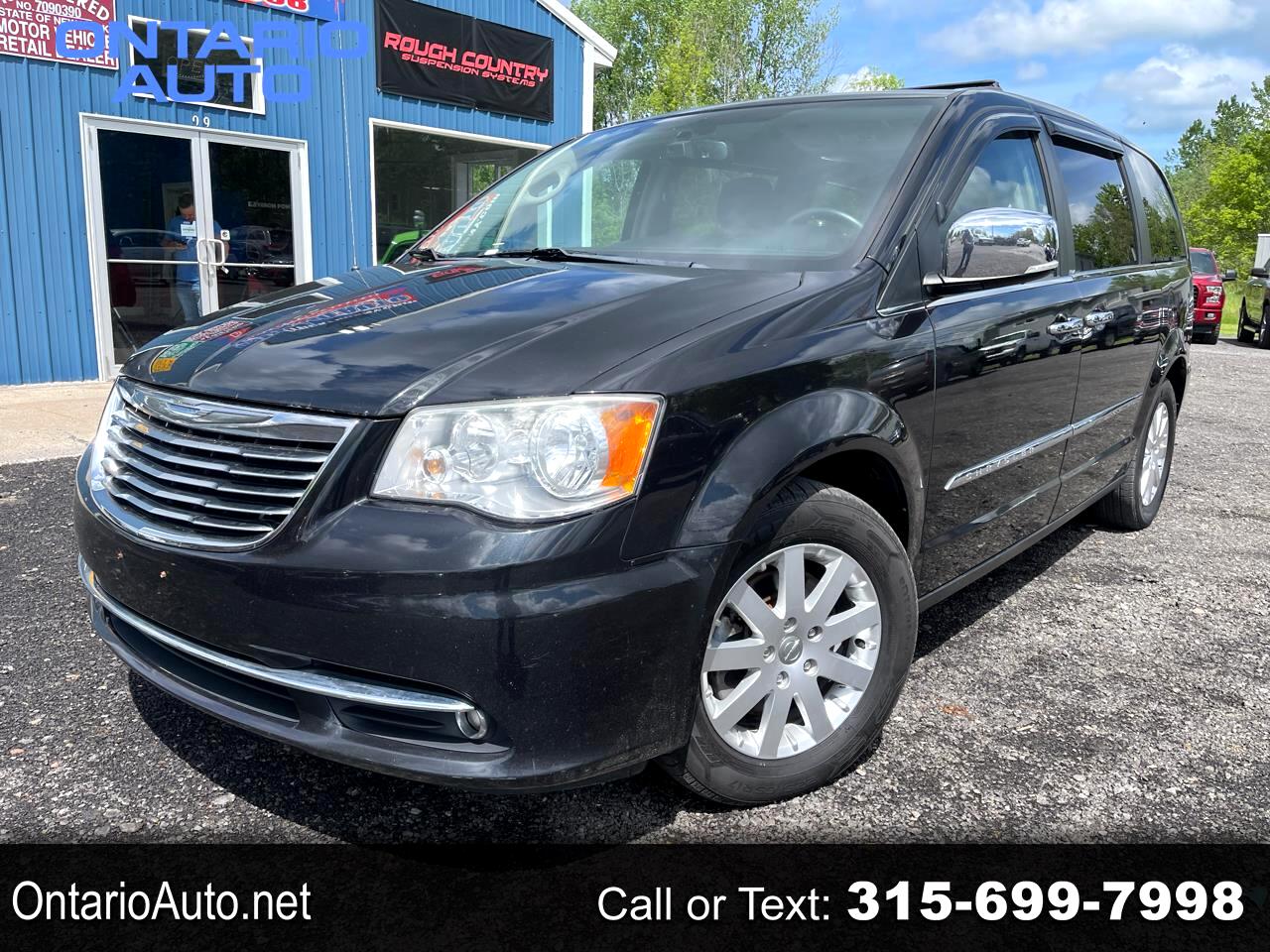 Chrysler Town & Country 4dr Wgn Touring-L 2012
