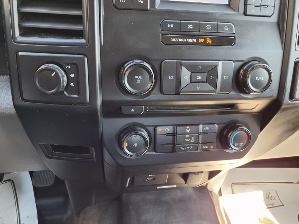 Ford F-150 Lariat 4WD SuperCab 6.5' Box 2018 Ford F-150 Lariat 4WD SuperCab 6.5' Box 2018