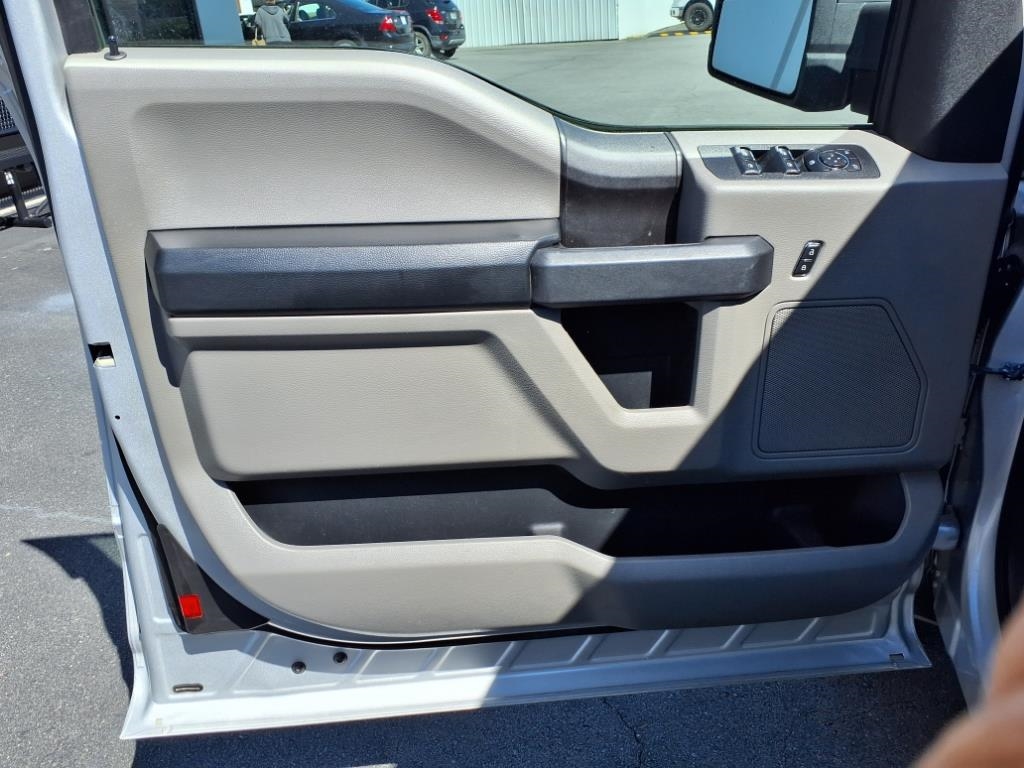 Ford F-150 Lariat 4WD SuperCab 6.5' Box 2018 Ford F-150 Lariat 4WD SuperCab 6.5' Box 2018