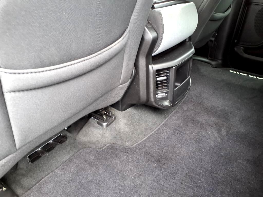 RAM 1500 Lone Star 4x2 Crew Cab 5'7" Box 2021