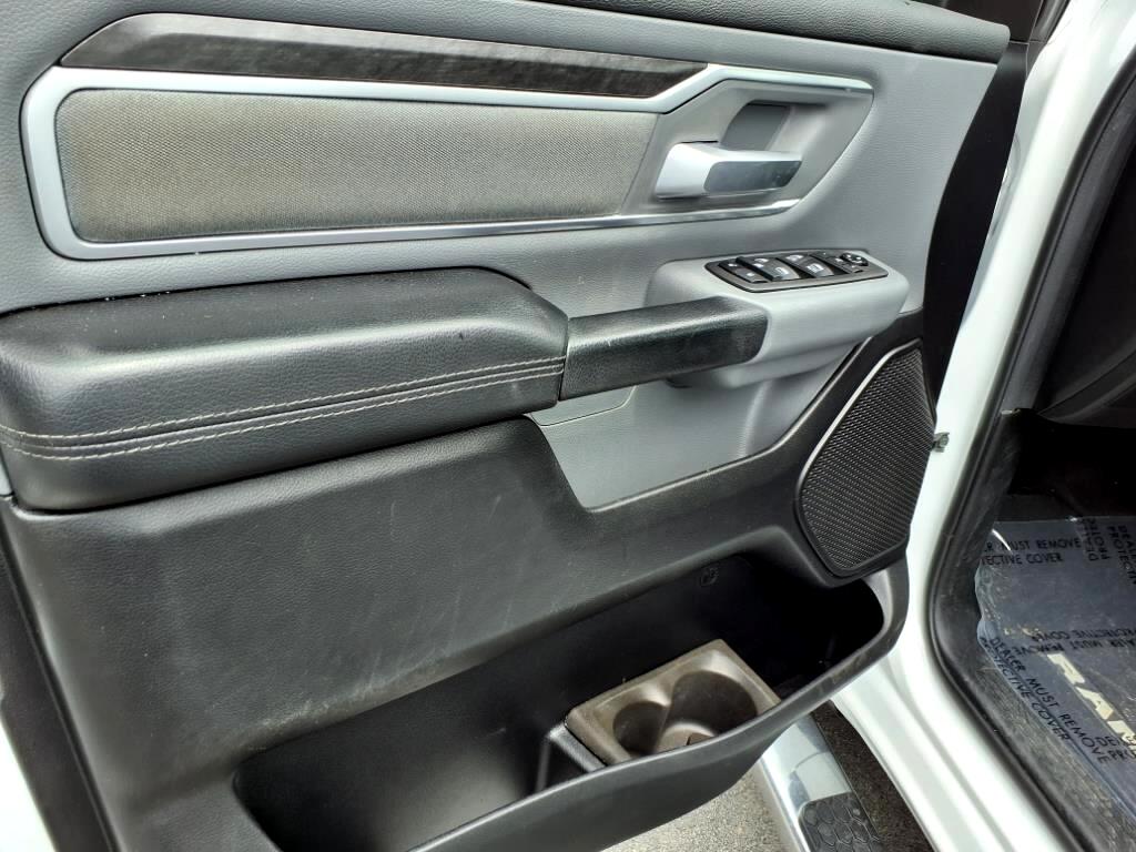 RAM 1500 Lone Star 4x2 Crew Cab 5'7" Box 2021