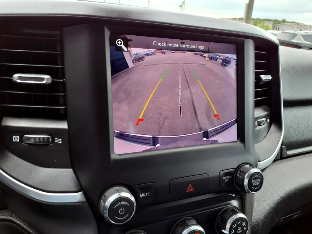 RAM 1500 Lone Star 4x2 Crew Cab 5'7" Box 2021