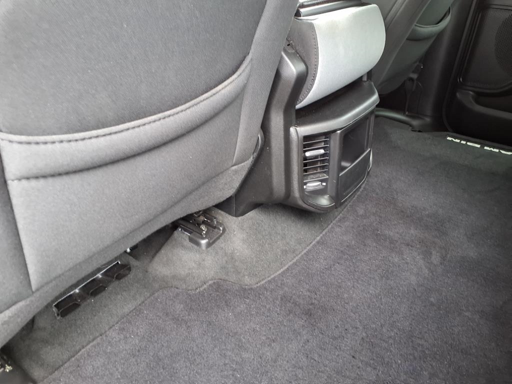 RAM 1500 Lone Star 4x2 Crew Cab 5'7" Box 2021