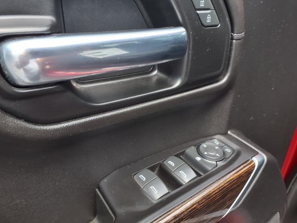 GMC Sierra 1500 4WD Crew Cab 147" Elevation 2020