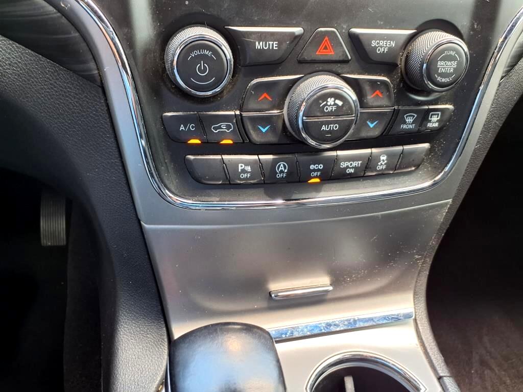 Jeep Grand Cherokee Laredo E 4x2 2020