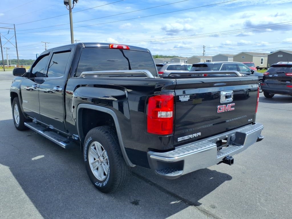 GMC Sierra 1500 2WD Crew Cab 143.5" SLE 2017 GMC Sierra 1500 2WD Crew Cab 143.5" SLE 2017