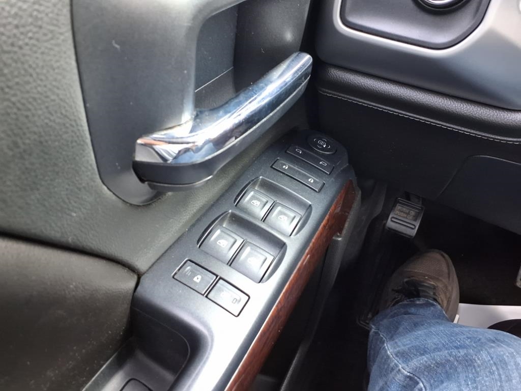 GMC Sierra 1500 2WD Crew Cab 143.5" SLE 2017