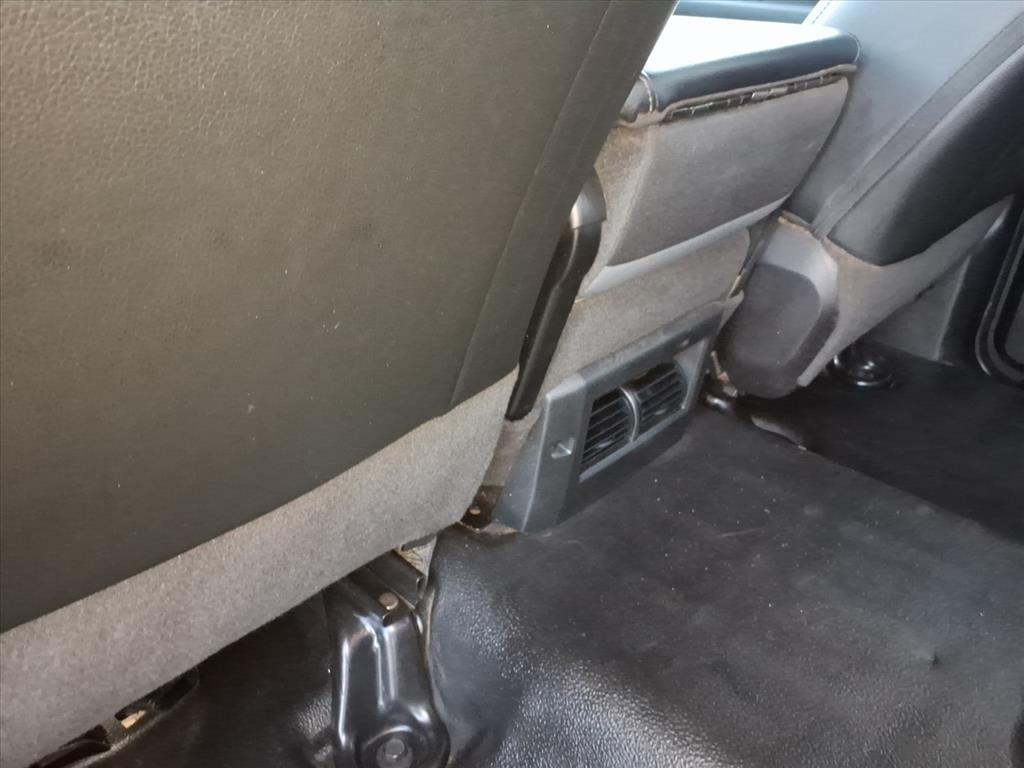 RAM 1500 Classic Tradesman 4x4 Crew Cab 5'7" Box 2022