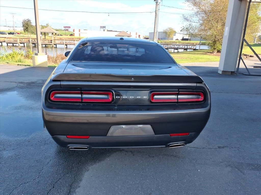 Dodge Challenger SXT RWD 2020 Dodge Challenger SXT RWD 2020