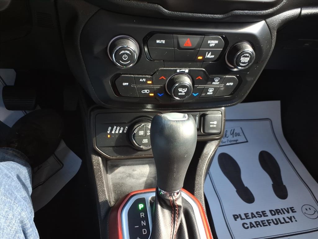 Jeep Renegade Trailhawk 4x4 2021 Jeep Renegade Trailhawk 4x4 2021