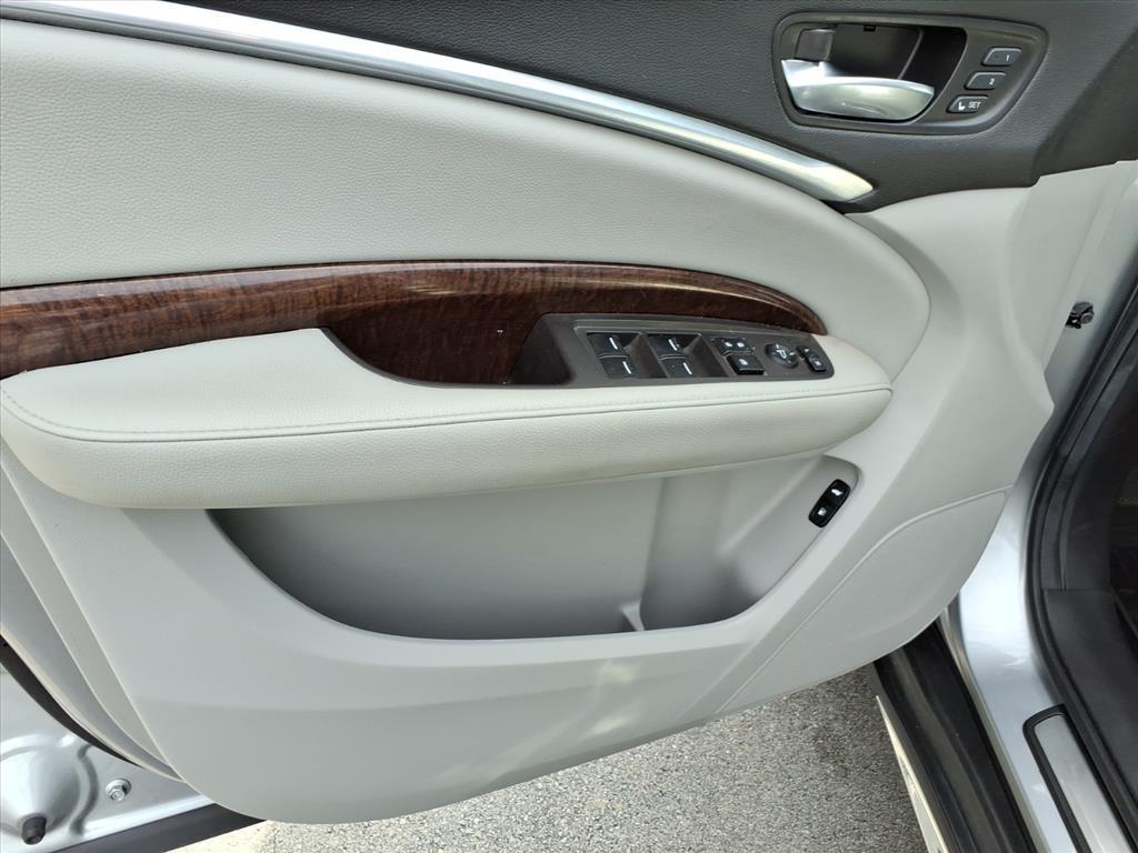 Acura MDX FWD 7-Passenger 2020