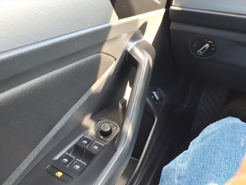 Volkswagen Jetta R-Line Auto 2021