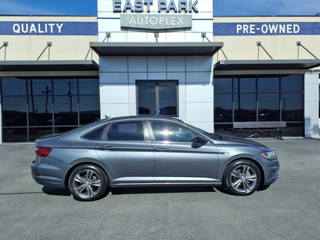 Volkswagen Jetta R-Line Auto 2021