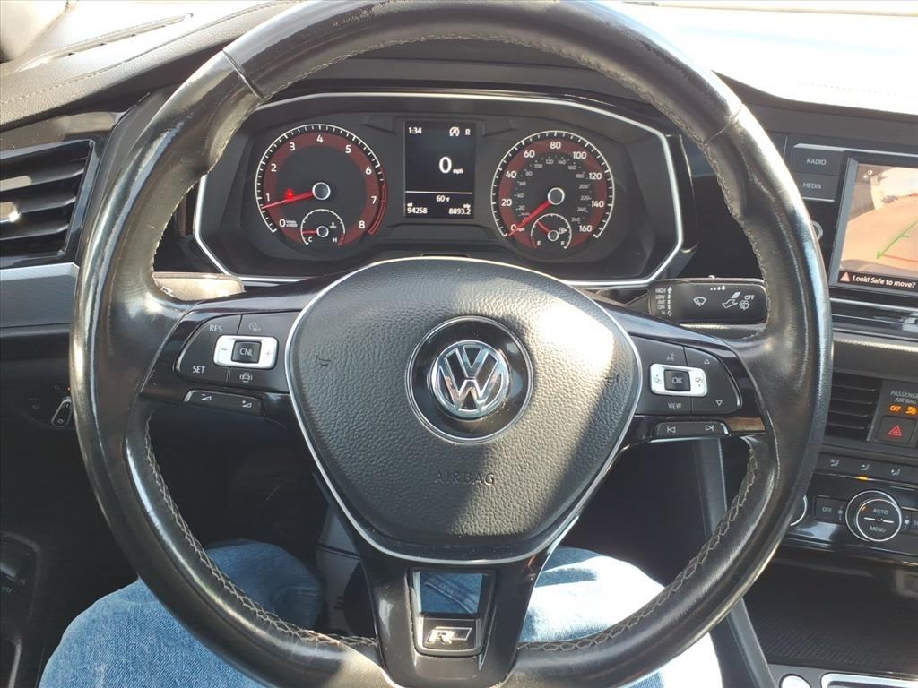 Volkswagen Jetta R-Line Auto 2021
