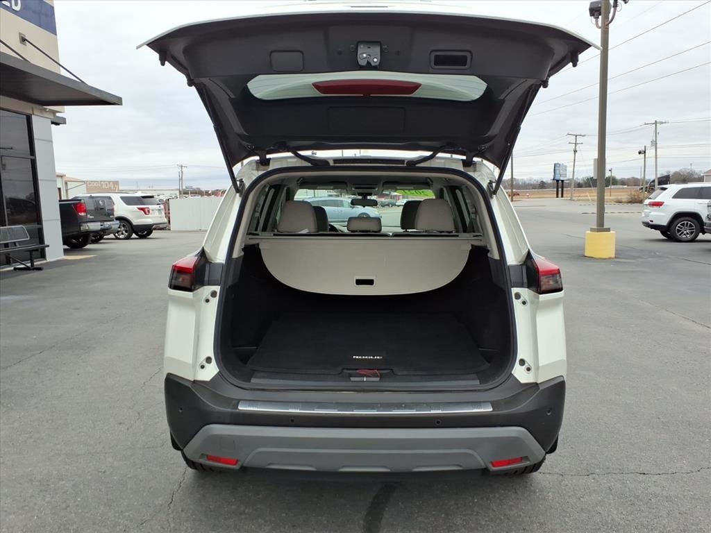 Nissan Rogue AWD SV 2021