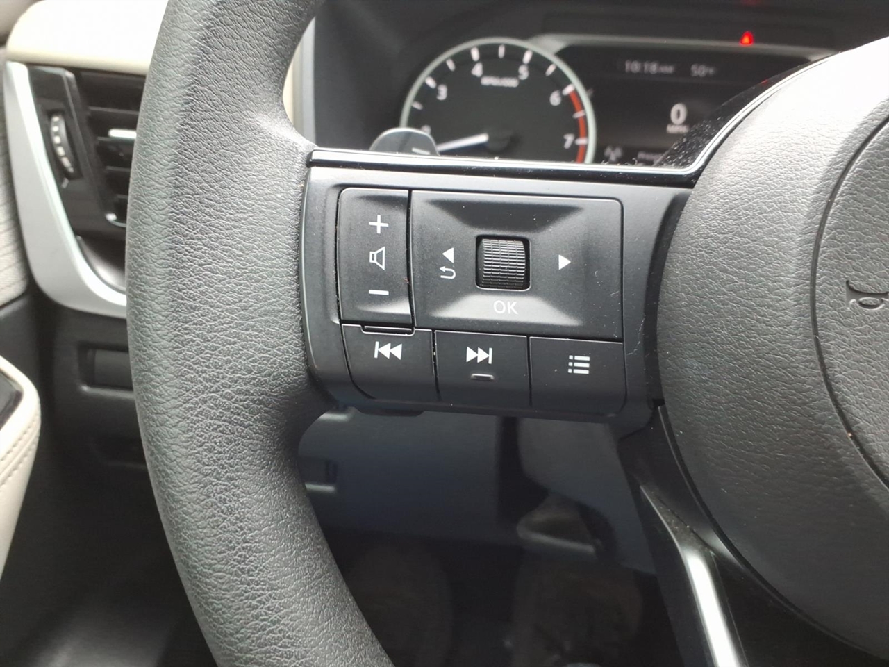 Nissan Rogue AWD SV 2021