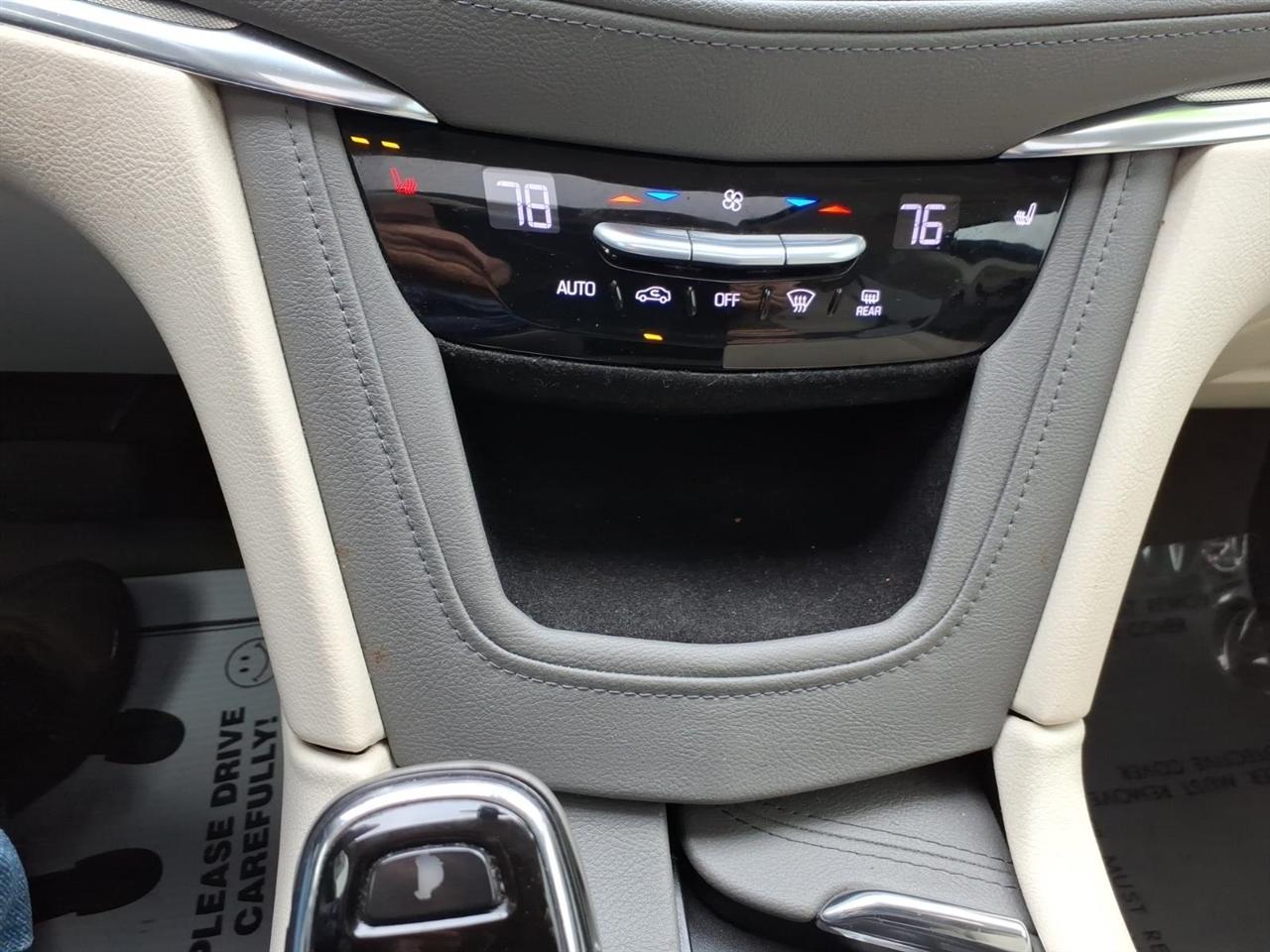 Cadillac XT5 FWD 4dr Luxury 2017