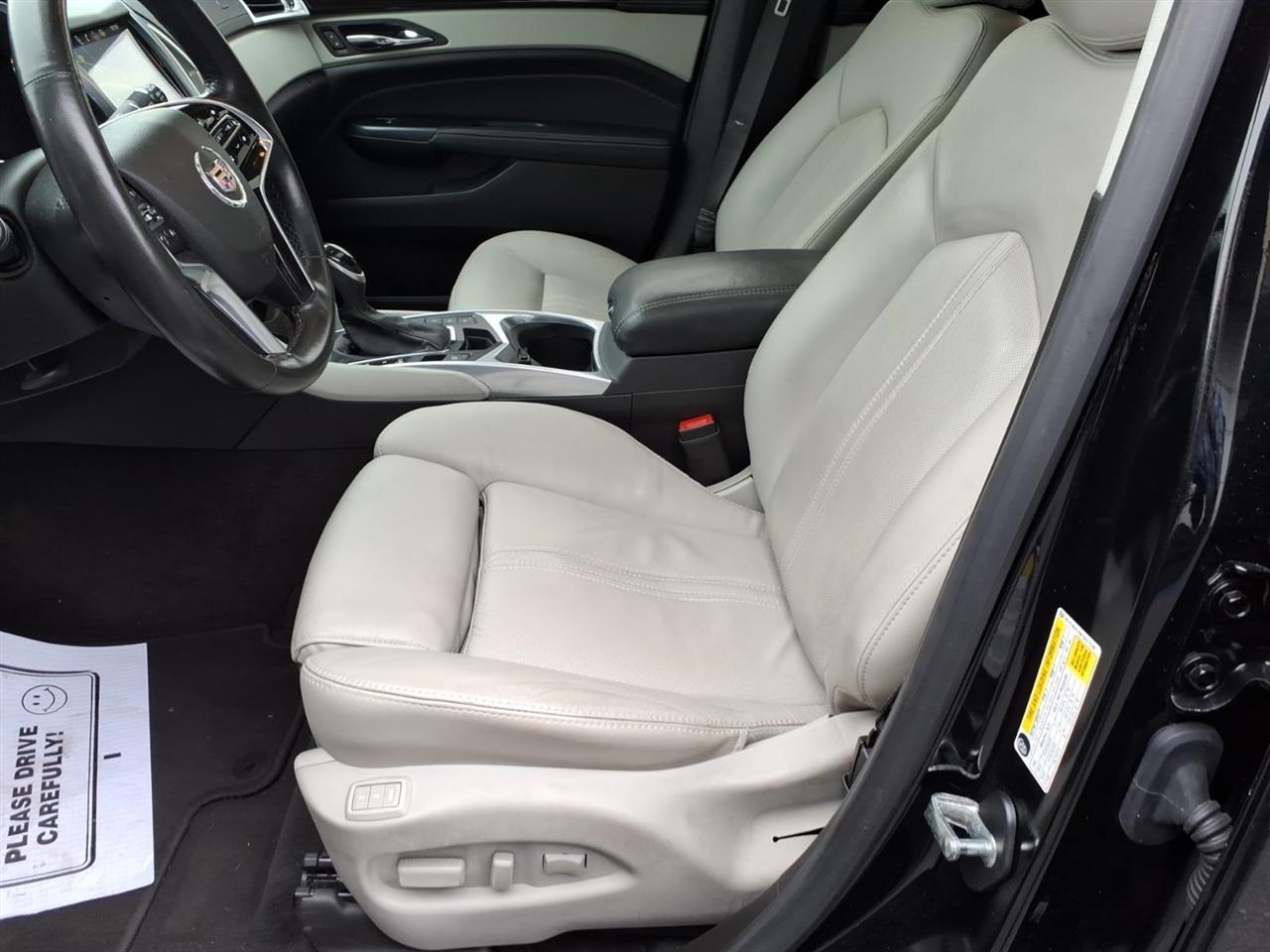 Cadillac SRX FWD 4dr Premium Collection 2015