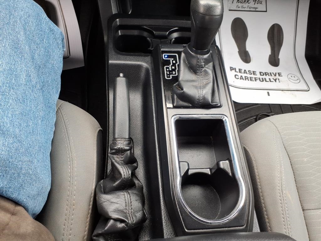 Toyota Tacoma 4WD SR5 Access Cab 6' Bed I4 AT (Natl) 2019