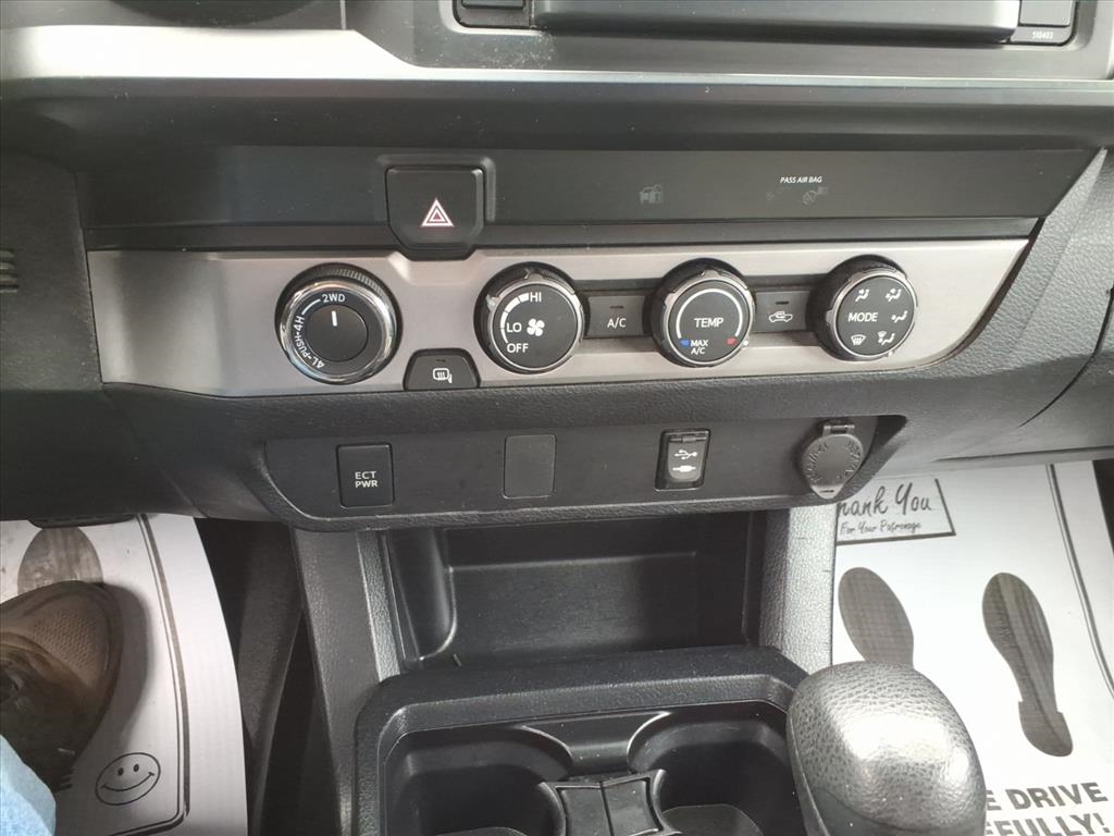 Toyota Tacoma 4WD SR5 Access Cab 6' Bed I4 AT (Natl) 2019