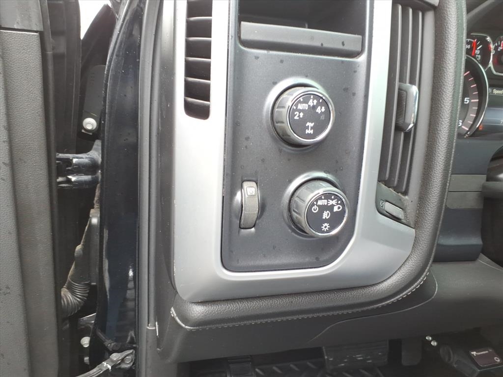 GMC Sierra 1500 4WD Crew Cab 143.5" SLE 2014