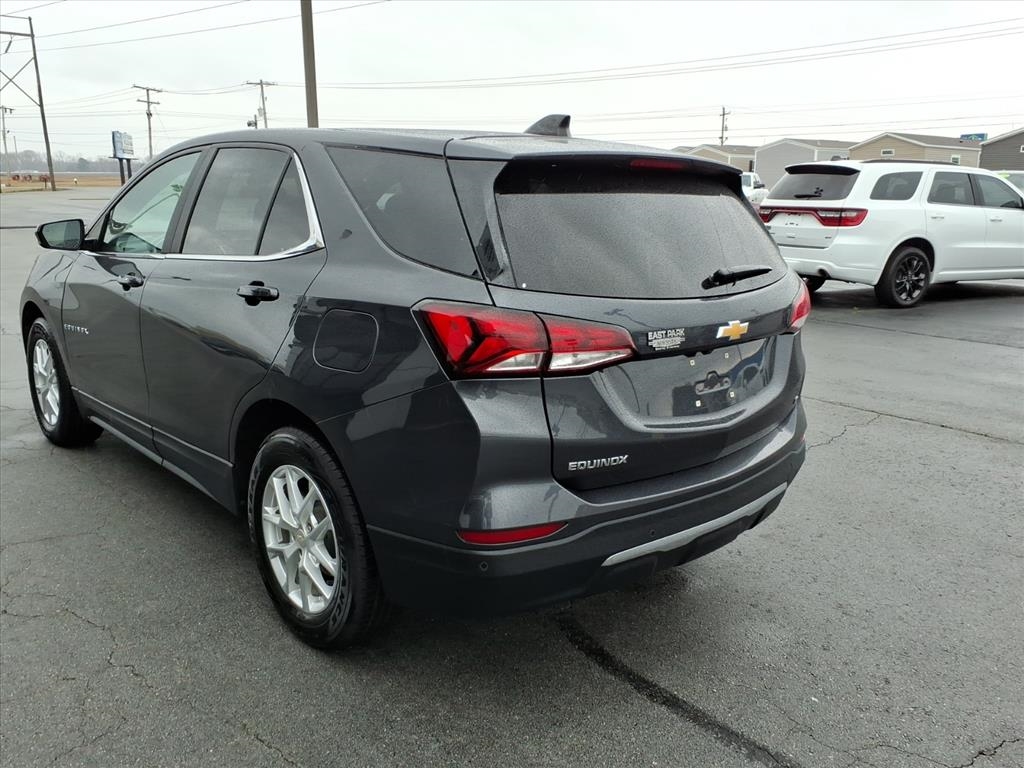 Chevrolet Equinox FWD 4dr LT w/2FL 2022