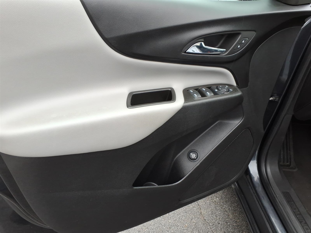 Chevrolet Equinox FWD 4dr LT w/2FL 2022