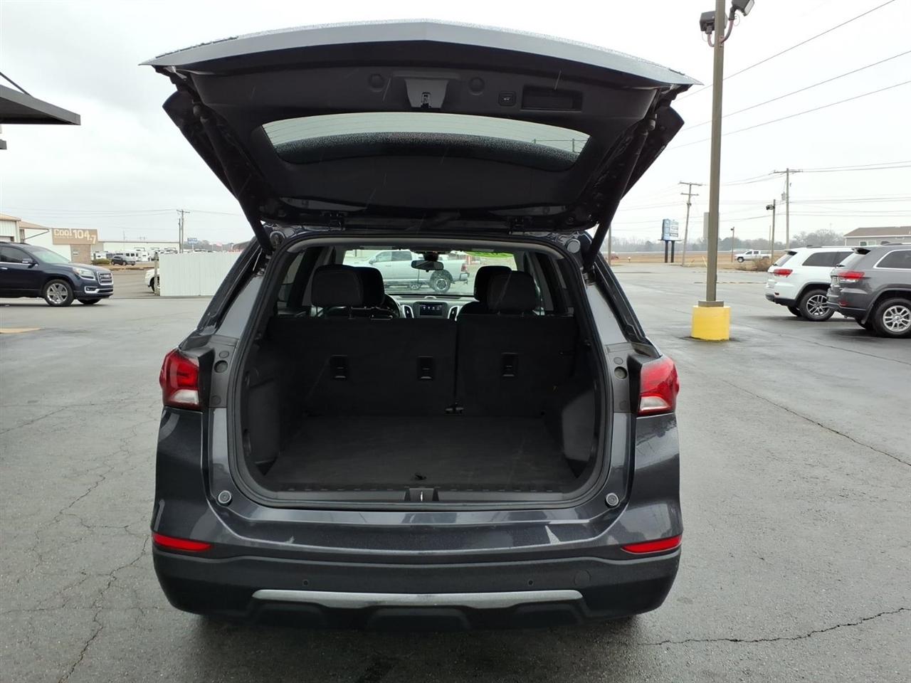 Chevrolet Equinox FWD 4dr LT w/2FL 2022