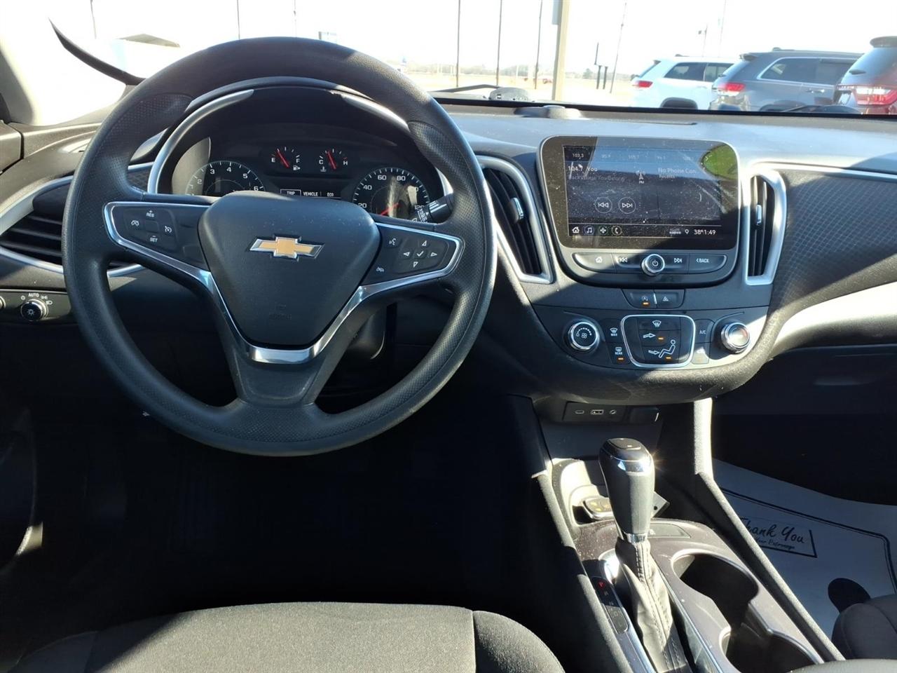 Chevrolet Malibu 4dr Sdn LS w/1LS 2020