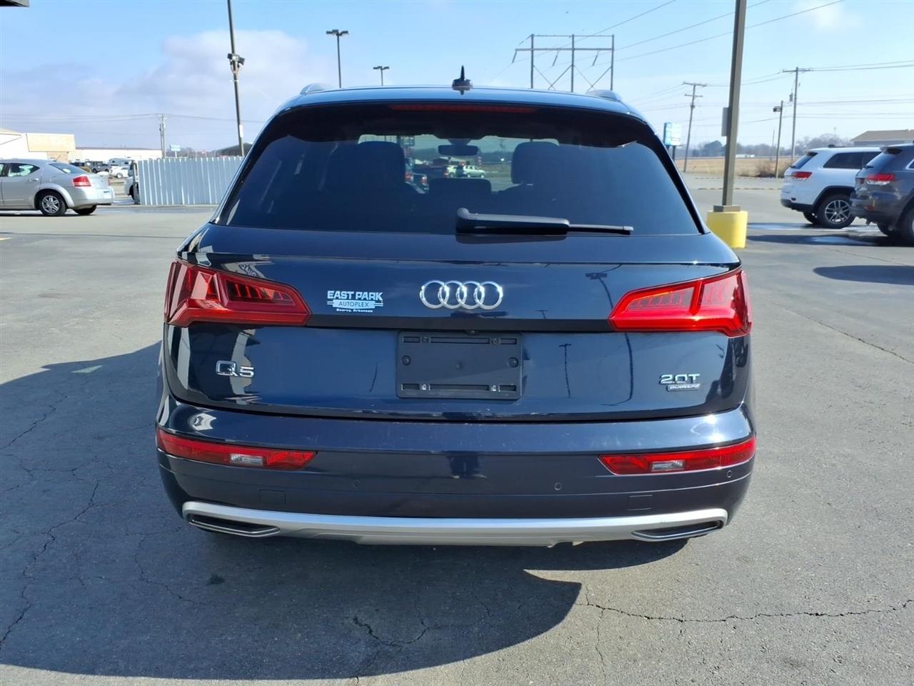 Audi Q5 2.0 TFSI Tech Premium Plus 2018