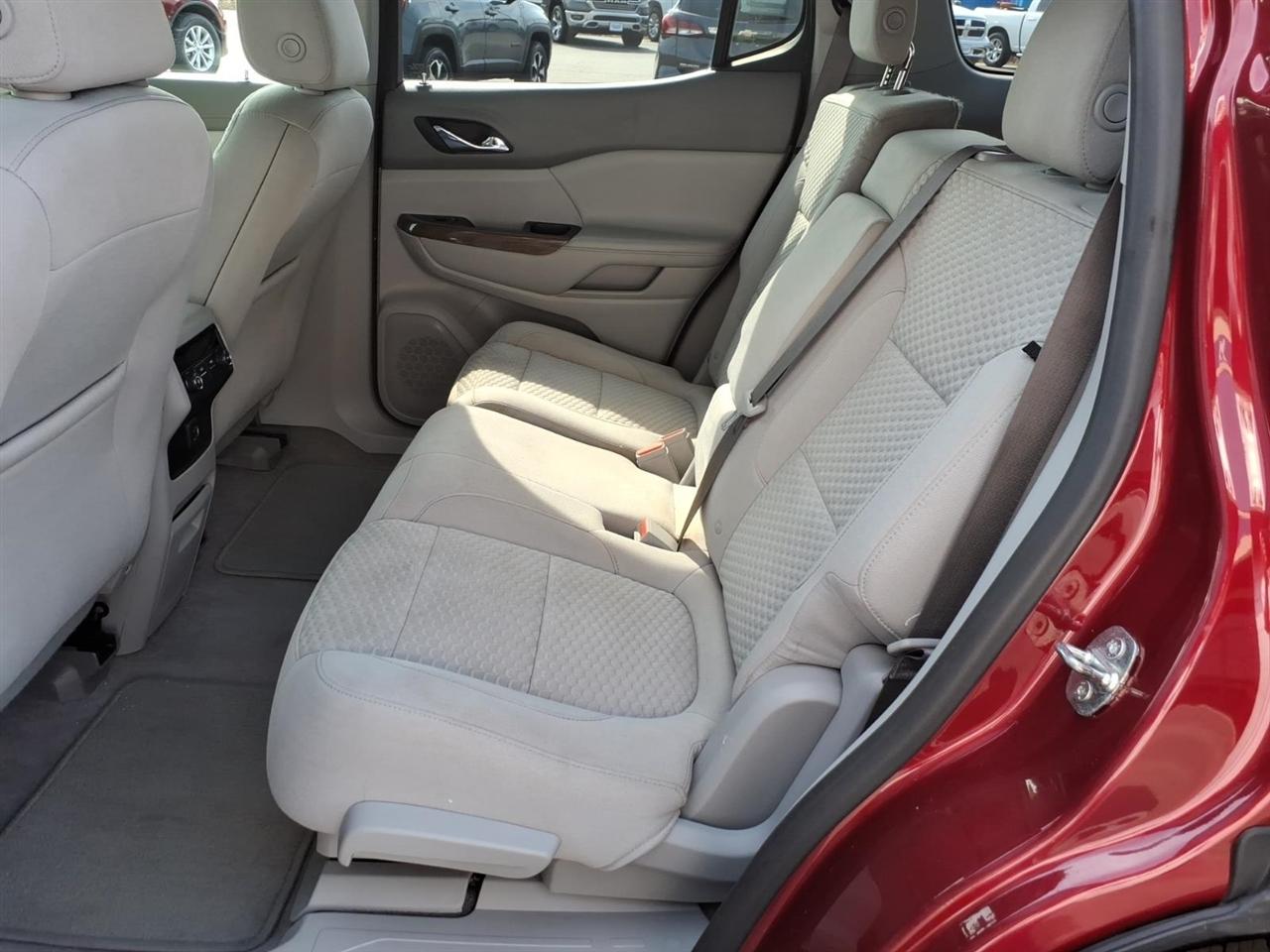 GMC Acadia FWD 4dr SLE w/SLE-1 2019