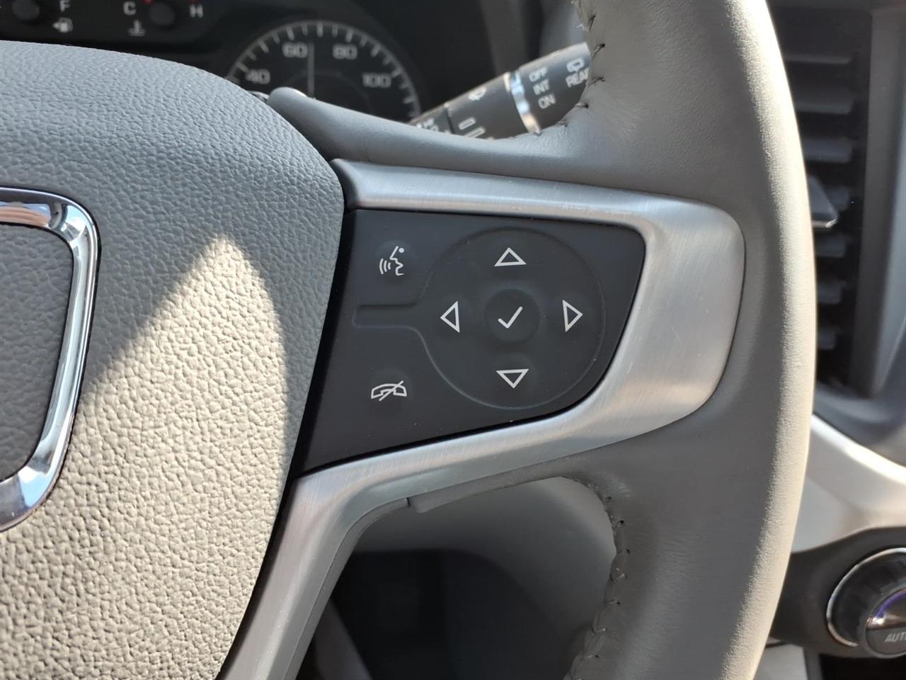 GMC Acadia FWD 4dr SLE w/SLE-1 2019