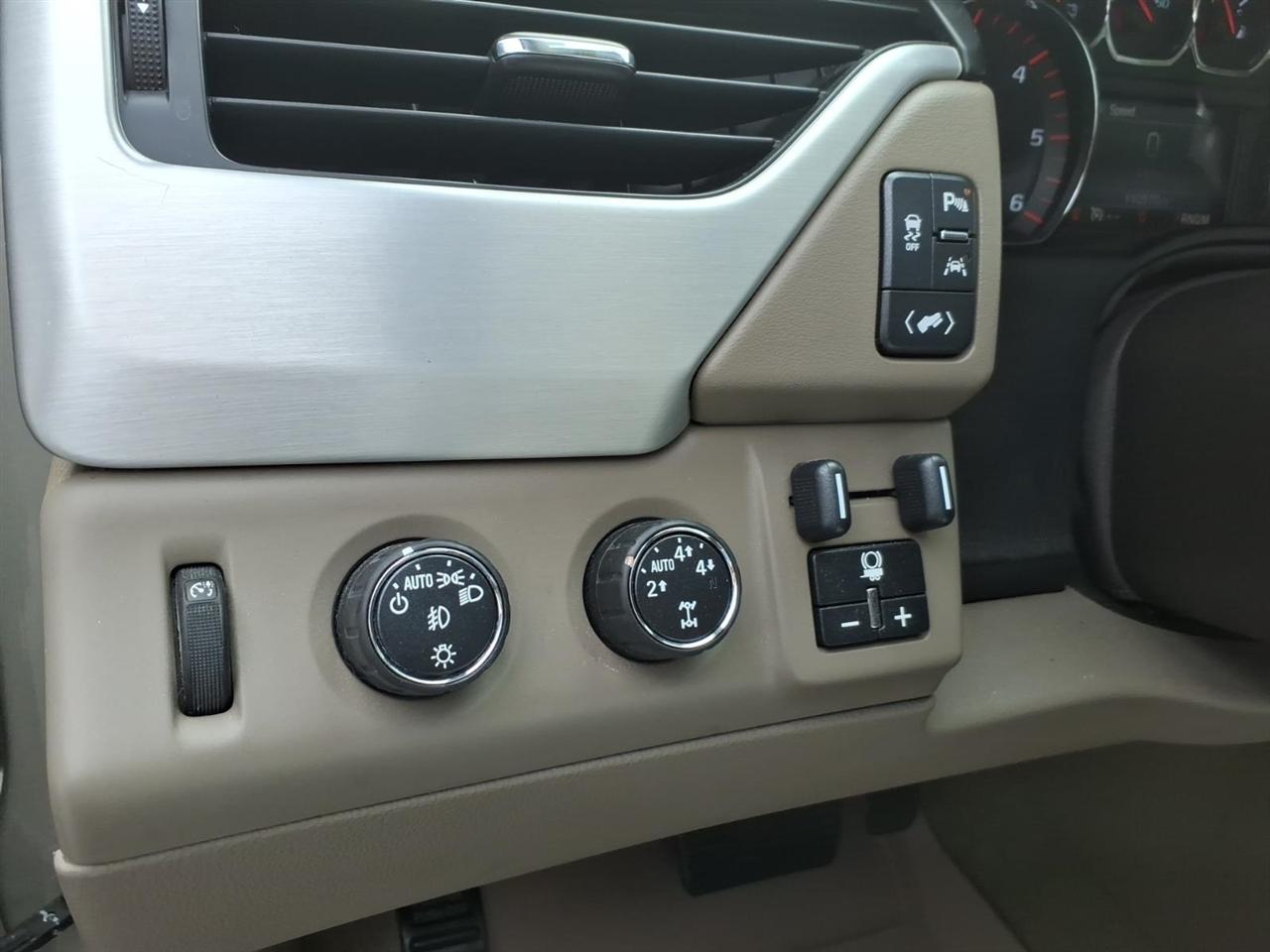 GMC Yukon 4WD 4dr SLT 2016