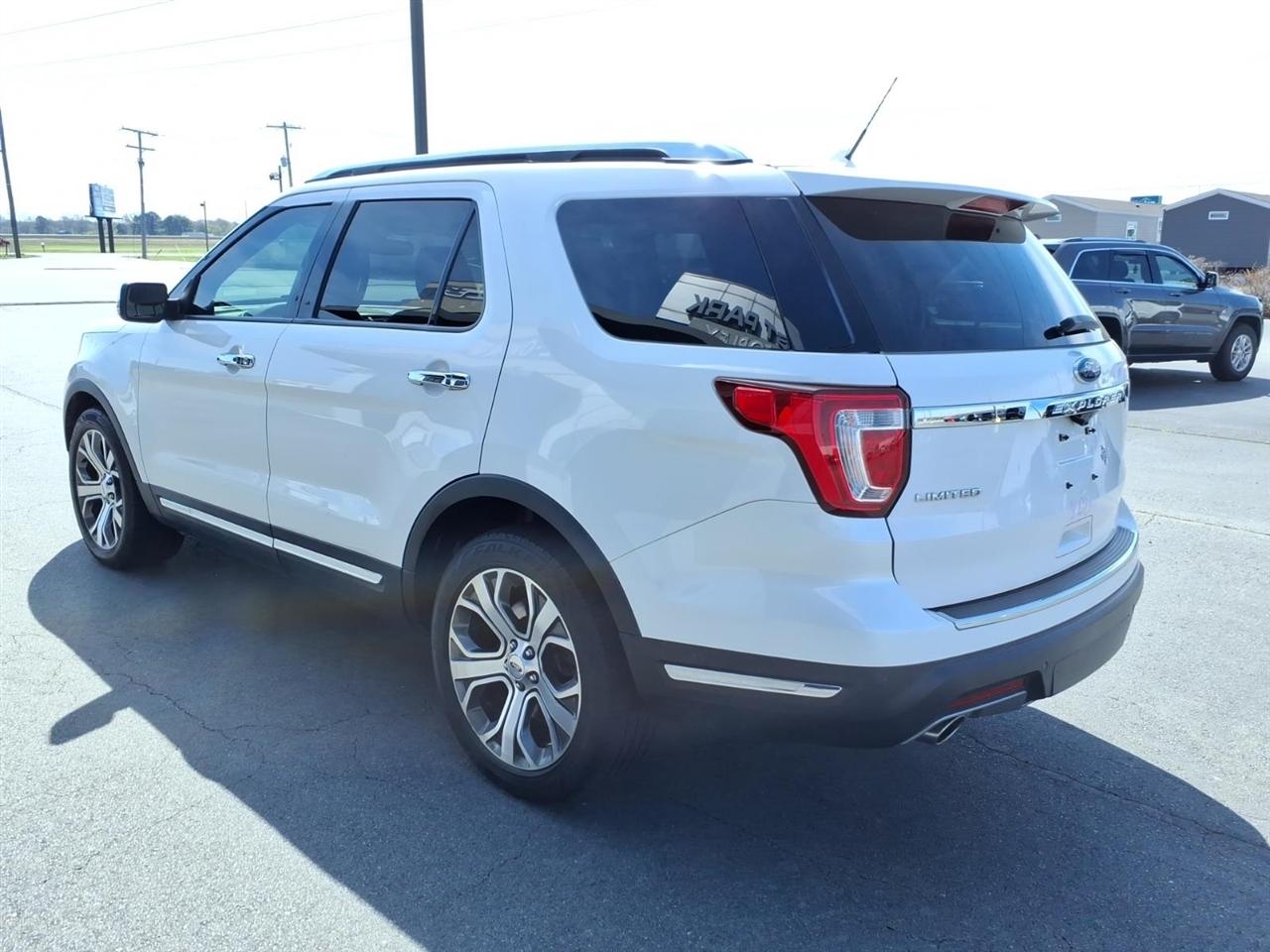 Ford Explorer Limited FWD 2019
